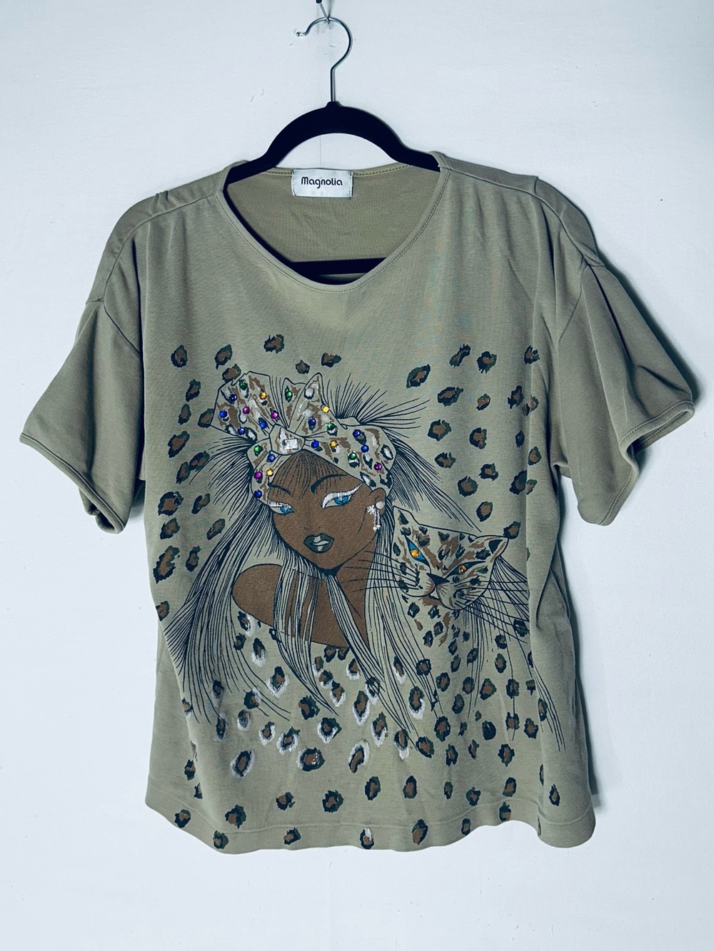 Vintage Magnolia Olive Green Woman With Cat Print Jewel Accent T Shirt XL Boho